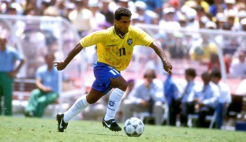 在比赛前期 在比赛前期