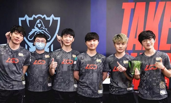 更是一种 更是一种